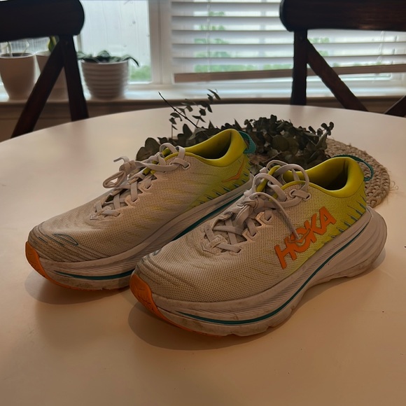 Hoka Shoes Bondi X Poshmark